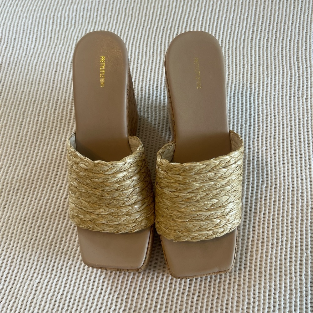 PrettyLittleThing Gold Tan Wedges